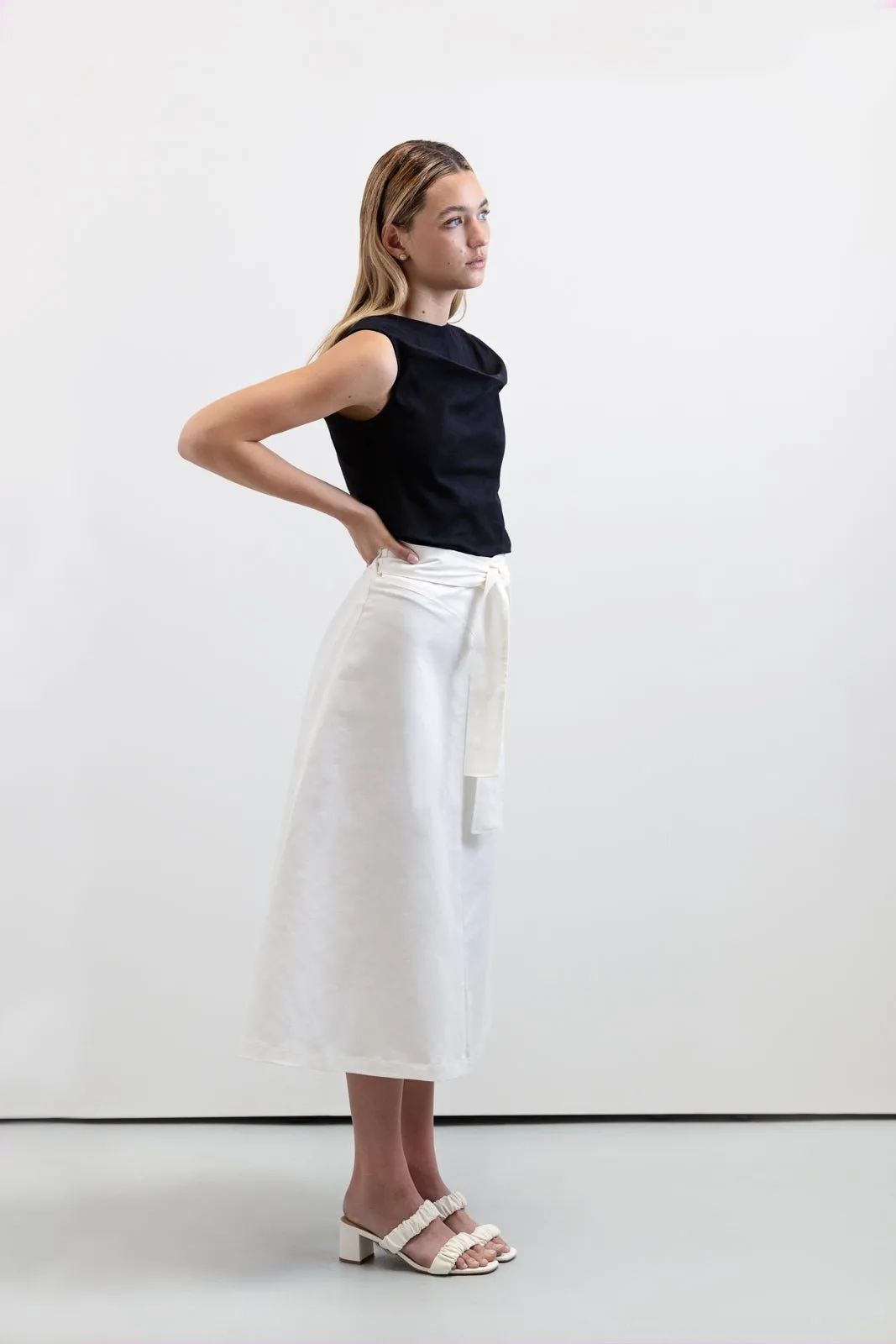 Black Waves Top- Minimalist Top for Office to Out