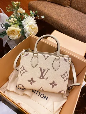 Designer Totes - LOV - 6020