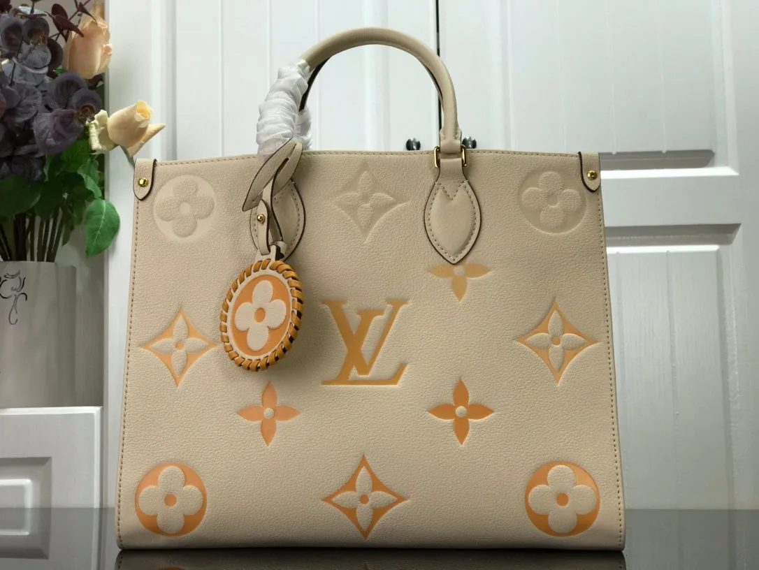 Designer Totes - LOV - 6026