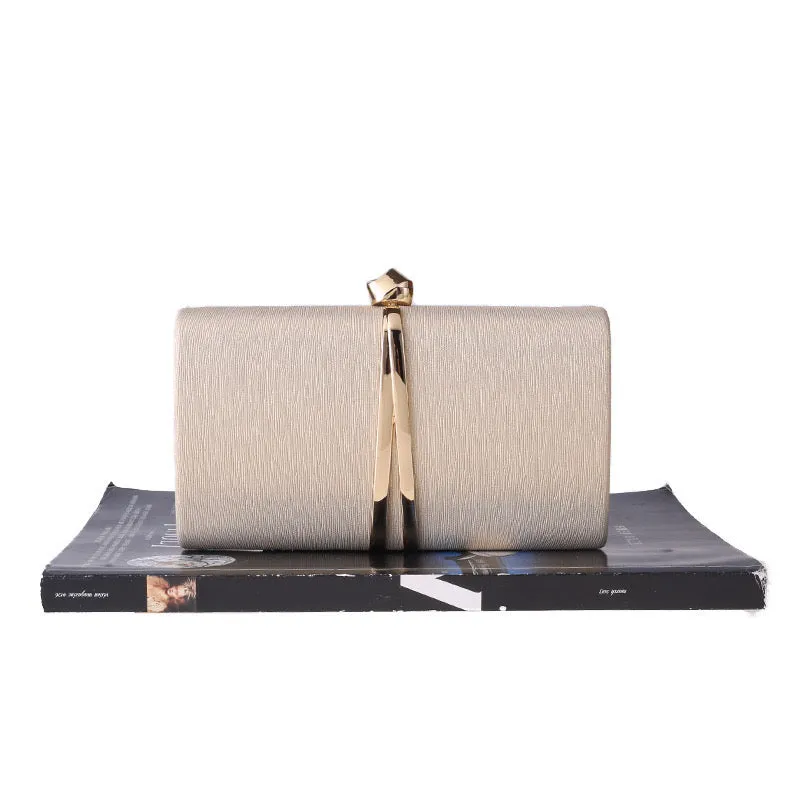 Elegant After Dark: The Must-Have Evening Clutch
